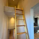 Cozy & Modern Living In * أودنسه